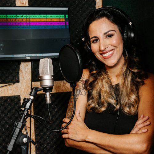 Portuguese (Brazilian) Voice Actor Débis C.